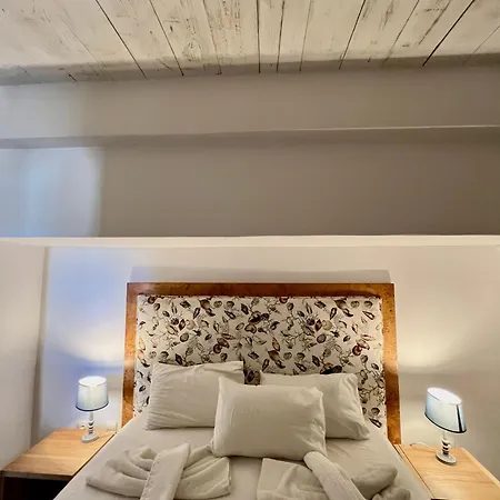 August 3* Elafonissos